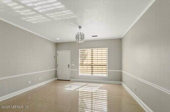 3502 Summerlin Ln N in Jacksonville, FL - Building Photo - Building Photo