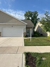 107 Summertree Dr in Porter, IN - Building Photo - Building Photo
