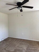 17 Clarion Ct in Newark, DE - Building Photo - Building Photo