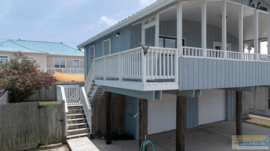 105 E Marisol Dr in South Padre Island, TX - Building Photo - Building Photo