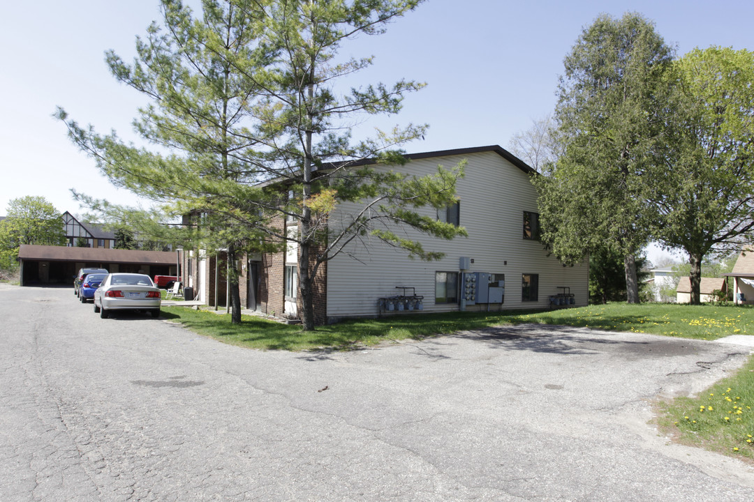 East Pointe Apartments in Grand Rapids, MI - Building Photo