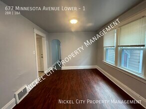 677 Minnesota Ave in Buffalo, NY - Foto de edificio - Building Photo