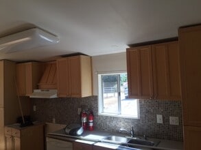 4235 Whispering Oak Way in Paso Robles, CA - Building Photo - Building Photo