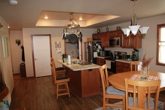 2411 Welhouse Dr in Kaukauna, WI - Building Photo - Building Photo
