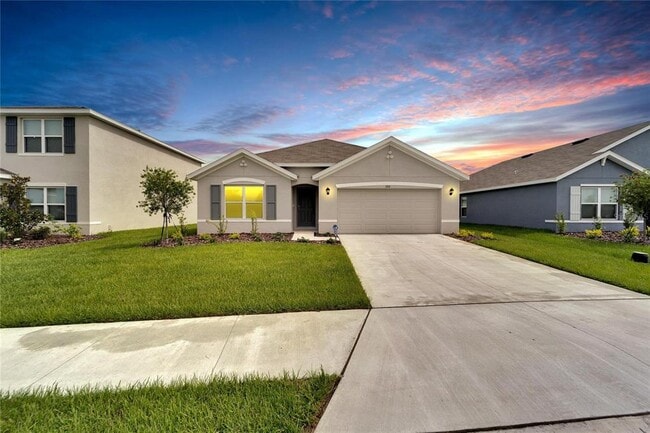 3724 111th St E in Palmetto, FL - Building Photo - Building Photo