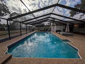 1117 Lakemont Dr in Valrico, FL - Building Photo - Building Photo