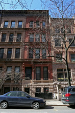 22 W 71st St in New York, NY - Building Photo - Building Photo