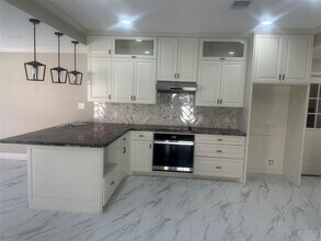 6214 Ogden Forest Dr in Houston, TX - Building Photo - Building Photo