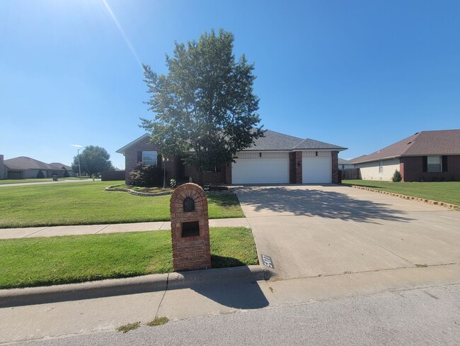 property at 5477 Basswood Ct W