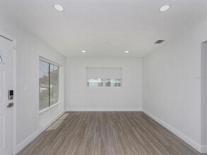 2806 Bonneville Dr in Orlando, FL - Building Photo - Building Photo
