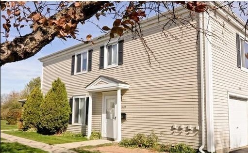 property at 1485 Quaker Ln