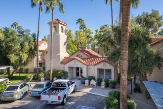 La Jolla Cove Apartments in Mesa, AZ - Building Photo - Building Photo