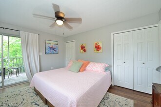 8127 Country Rd in Ft. Myers, FL - Building Photo - Building Photo