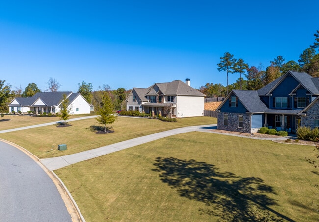 Casas Alquiler en Sharpsburg, GA