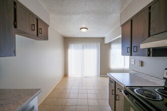 8356 Paso Del Norte Ct in Indianapolis, IN - Building Photo - Building Photo