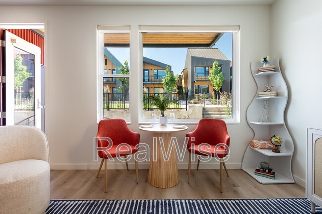 property at 1244 Quincy St