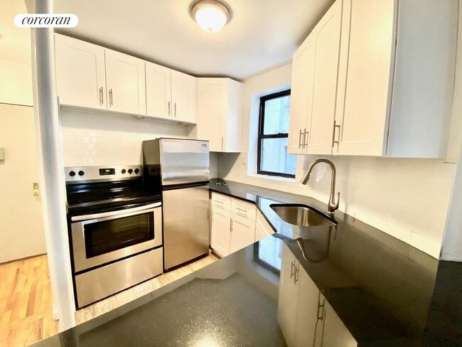 508 W 136th St in New York, NY - Building Photo - Building Photo