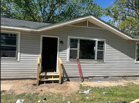 8198 US-231 in Arab, AL - Building Photo