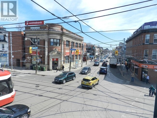 577-577 Gerrard St E in Toronto, ON - Building Photo - Building Photo