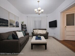 905 Quincy Ave in Scranton, PA - Building Photo - Building Photo