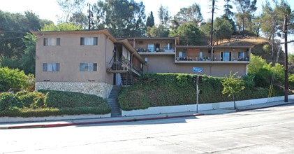 1001 Rockdale Ave in Los Angeles, CA - Building Photo - Building Photo