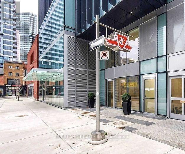 property at 2801-2803 GLOUCESTER St