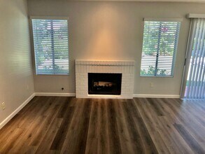 9550 Cedar Hill Ct in San Diego, CA - Building Photo - Building Photo