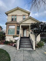 42 N 10th St in San Jose, CA - Building Photo