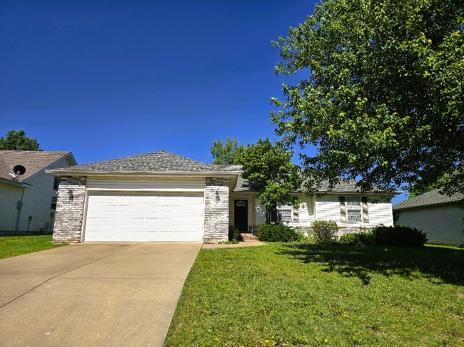 property at 1745 S Fisk Ave