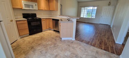 14416 Gresham Dr in Caldwell, ID - Building Photo - Building Photo