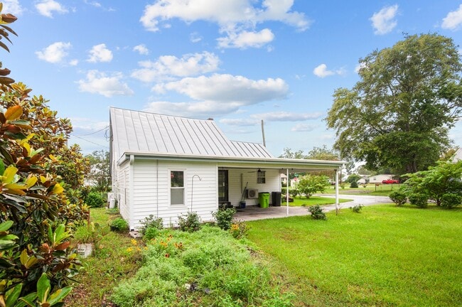 property at 814 C St
