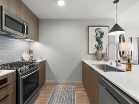 Bell Totem Lake in Kirkland, WA - Building Photo