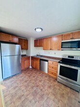 6 Shadow Dr in Dover, NH - Building Photo - Building Photo