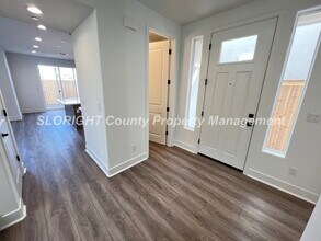 1974 San Luis Rnch Rd in San Luis Obispo, CA - Building Photo - Building Photo