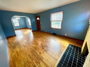 600 N William St in Columbia, MO - Building Photo - Building Photo