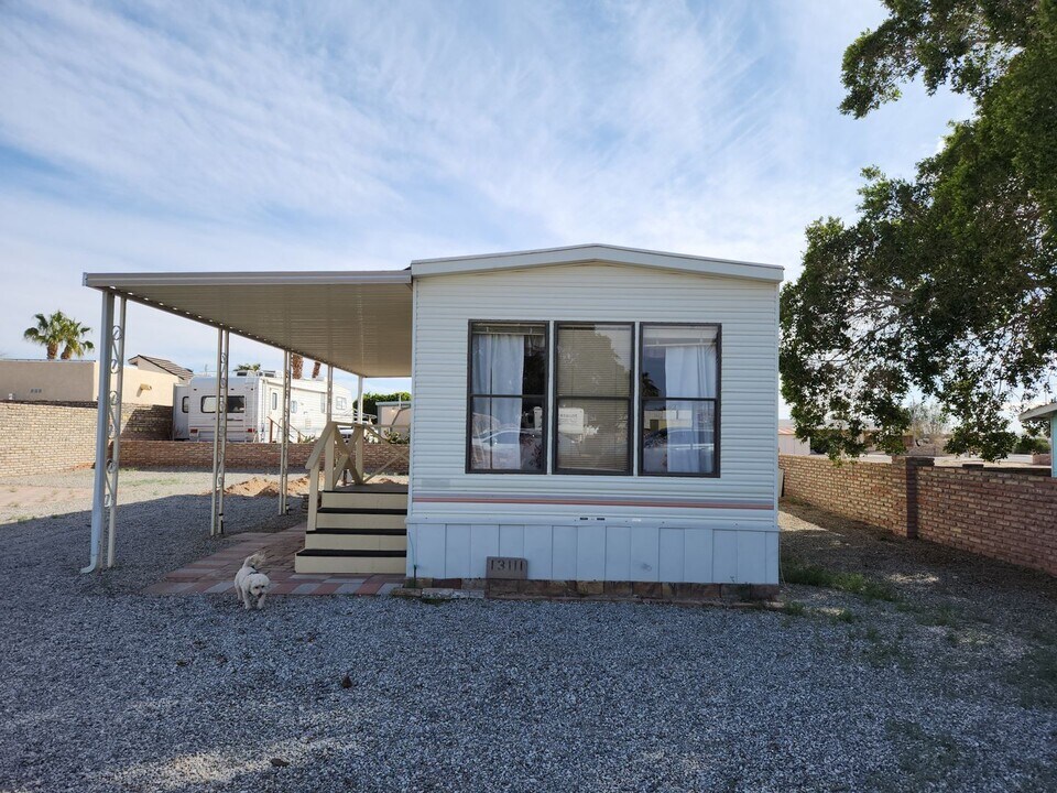 13111 E 41st Ln in Yuma, AZ - Building Photo