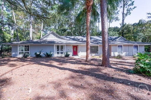 property at 20 Wesley Crossing