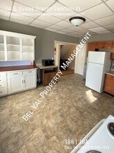 74 S Evans St in Pottstown, PA - Building Photo - Building Photo