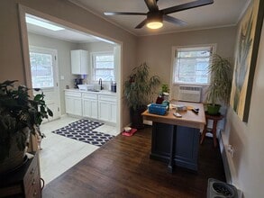 51 Locker St in Beachwood, NJ - Building Photo - Building Photo