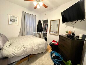 180 Hillside St, Unit 1 in Boston, MA - Foto de edificio - Building Photo