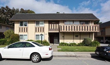 Glendora Gardens in San Mateo, CA - Building Photo - Building Photo