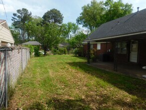 9155 Forrest Dr in Southaven, MS - Building Photo - Building Photo