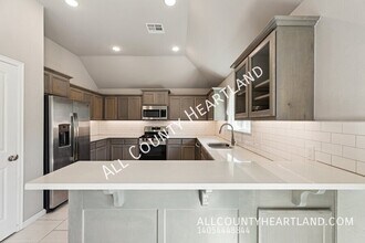 4104 NW 151st St in Edmond, OK - Building Photo - Building Photo