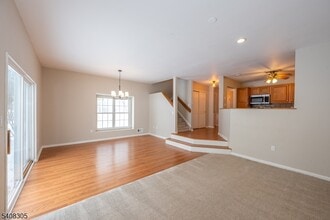 63 Hickory Way in Mount Arlington, NJ - Building Photo - Building Photo