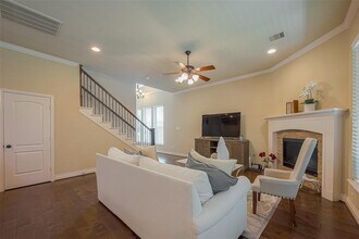 42 Daffodil Meadow Pl in Tomball, TX - Building Photo - Building Photo