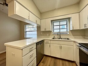 The Vanda in Apopka, FL - Building Photo - Interior Photo