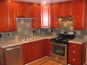 196 Bristol St, Unit First Floor in Canandaigua, NY - Building Photo - Building Photo