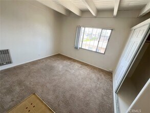 2102 S Pacific Ave in Los Angeles, CA - Building Photo - Building Photo