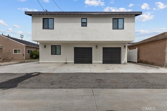 property at 17017 Crenshaw Blvd
