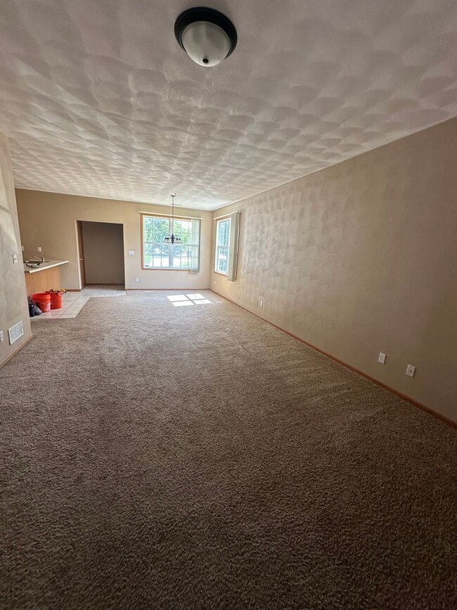 10302 Metalmark Ln in Roscoe, IL - Building Photo - Building Photo